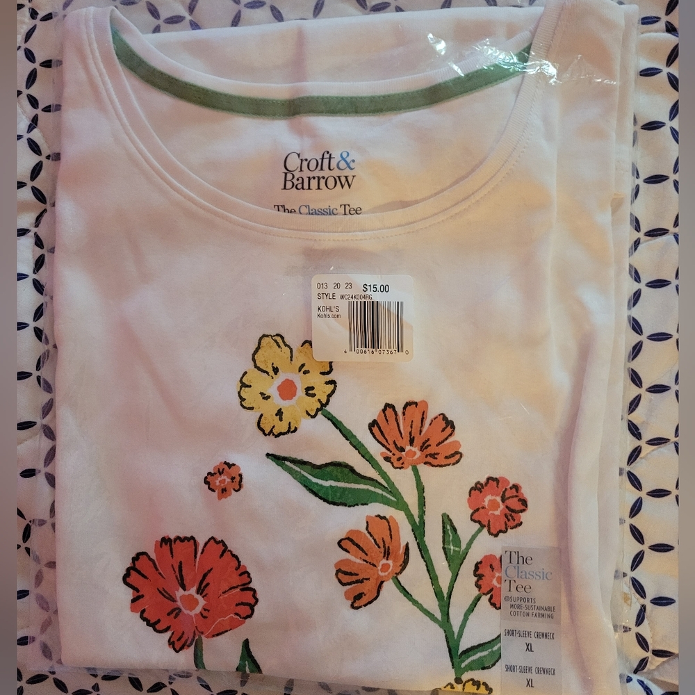 NIP CROFT AND BARROW FLORAL TEE